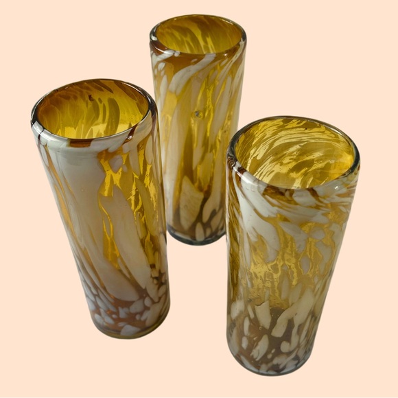 Set of 3 Vintage Blown Glass Tumblers - Picture 2 of 3
